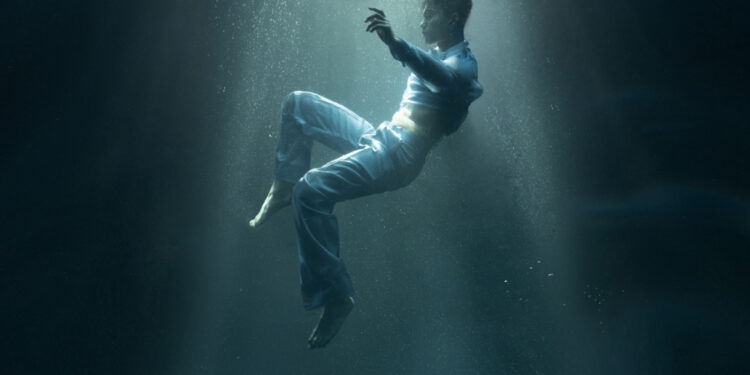 MONO tung sản phẩm đầu tay mang tên Quên Anh Đi, đánh dấu những bước đi đầu tiên trên đường đua âm nhạc