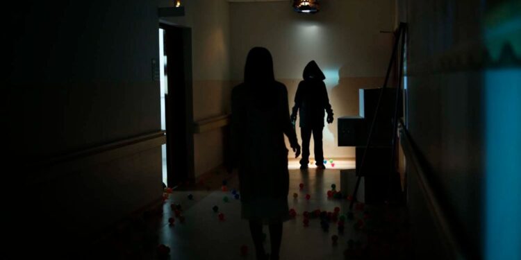 Vô Diện Sát Nhân: Phương Anh Đào bị chấn thương, chịu nhiều trận đòn nặng dô