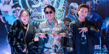 Long Mộng Gà cùng anh em Rappers quẩy banh Bùi Viện tại Rap show “Dân Chơi Da Vàng”.