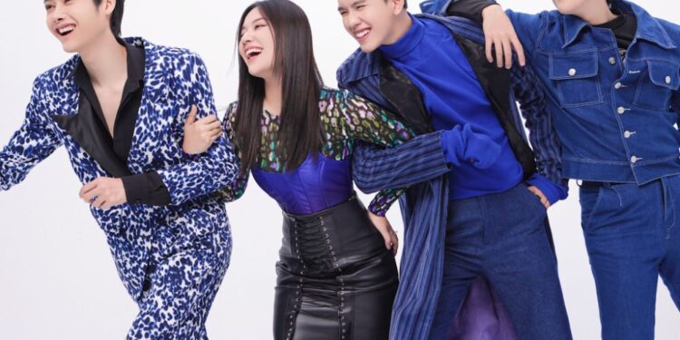 Hội bạn thân Minh Kha, Mai Vũ Luân, Fanny, Vũ Thịnh diễn chung show   