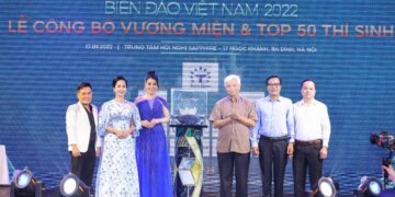 Cận cảnh vương miện 3,9 tỷ đồng của Hoa hậu Biển đảo Việt Nam 2022