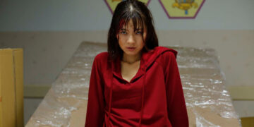 Vô diện sát nhân: Oanh Kiều đánh Phuong Anh Đào, còn trùm túi nilon siết cổ