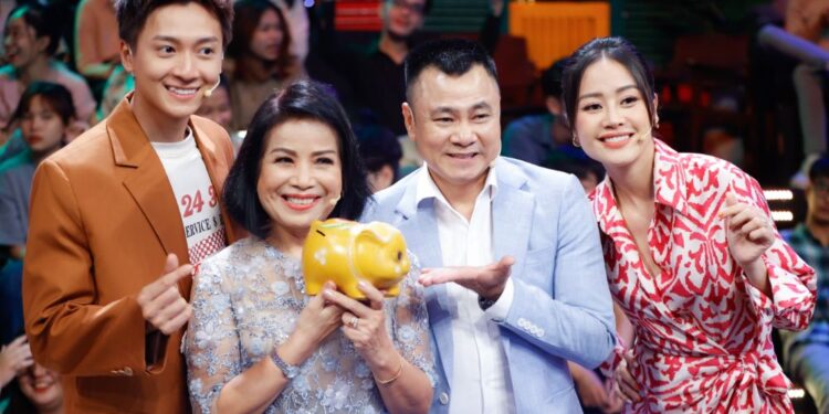 NSND HỒNG VÂN ĐẶT CƯỢC VÀO NSND TỰ LONG: “CUỘC ĐỜI CHỊ, LÀM GÌ CHỊ CŨNG CHỌN LONG” 