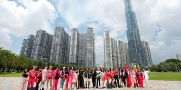 TOP 24 FASHUP 2022 BY TIKTOK “CHÀO SÂN” ĐẦY KỊCH TÍNH VỚI THỬ THÁCH “KHÓ NHẰN”