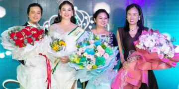 Hoa hậu Phương Triều ngập tràn hạnh phúc trong tiệc Thanks Party