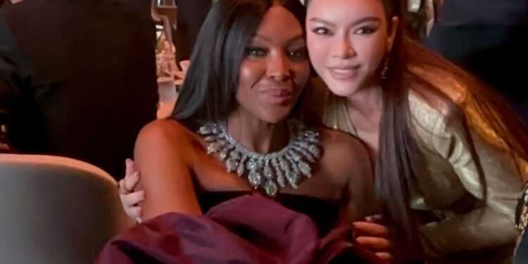 Lý Nhã Kỳ hội tụ cùng giới thượng lưu thế giới tại Doha, Qatar