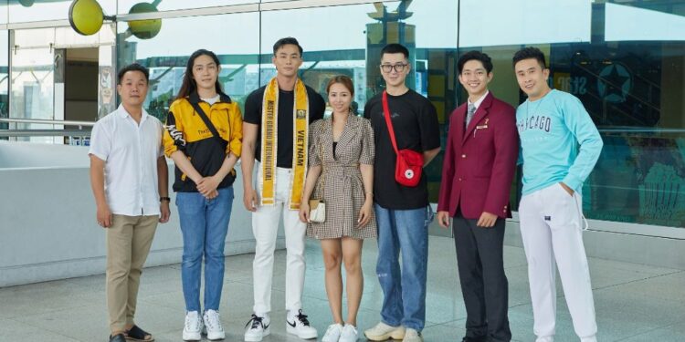 Vũ Linh lên đường dự thi Mister Grand International 2022