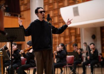 Đen nói về album đầu tay: “Được học là quan trọng nhất, sau đó là được chơi nhạc”  