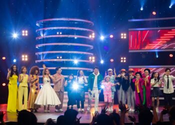 Cô trò Phượng Vũ – Khả Hân lập “cú đúp” trong tập 2 Gương mặt thân quen 