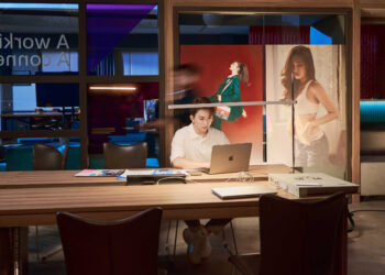 Tăng Phúc làm những “điều đầu tiên” trong MV drama: Từ tiêu tiền nhiều cho tới đóng “cảnh nóng” tài tình