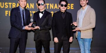 CÔ GÁI TỪ QUÁ KHỨ TỔ CHỨC PREMIERE TẠI ÚC, NHIỀU DIỄN VIÊN VÀ NHÀ LÀM PHIM ĐẾN CHÚC MỪNG