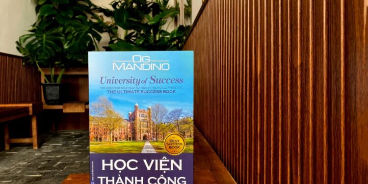 Học viện Thành Công – “Cuốn sách đặc biệt’’ chứa đựng bí mật vĩ đại của các bậc thầy lừng danh thế giới