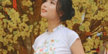 Á khôi 2 Trần Cẩm Vy: Biết yêu thương nhiều hơn để xứng đáng với danh hiệu Người đẹp vì cộng đồng