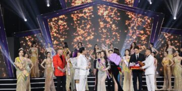 Nữ sinh Nghệ An đăng quang Hoa hậu Việt Nam Thời đại 2022