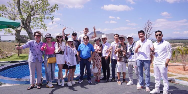 Hùng Thuận góp phần làm nóng bất động sản cuối năm bằng hoạt động đặc biệt