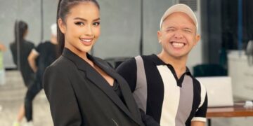 NGỌC CHÂU GẶP PHẢI KHÓ KHĂN KHI CHỈNH SỬA DÁNG ĐI CATWALK