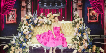 Hồ Quỳnh Hương, Hồ Ngọc Hà, Hoàng Thùy Linh, Văn Mai Hương hội ngộ đón Giao Thừa Tết HTV Xuân Quý Mão 2023