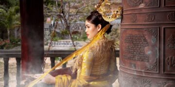 Hoa hậu Bích Hạnh yêu kiều, lộng lẫy trong bộ ảnh năm mới   