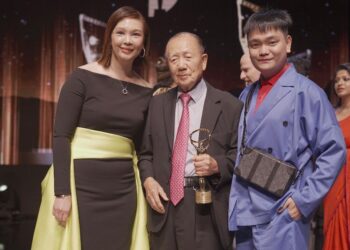 Trịnh Tú Trung sang Thái Lan đóng phim cùng dàn diễn viên đình đám