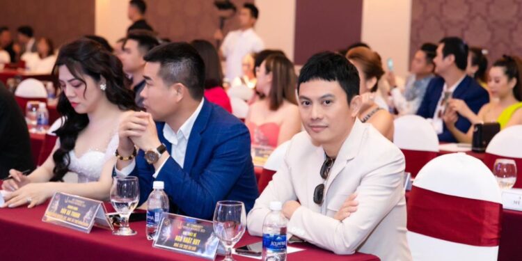 Thí sinh Hoa hậu Cộng đồng doanh nhân thế giới 2023 sẽ lộng lẫy tỏa sáng trong Áo dài của NTK Ngô Nhật Huy