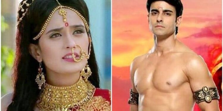 Nam diễn viên đình đám nhất Bollywood thuỷ chung son sắt với vợ dù không có con