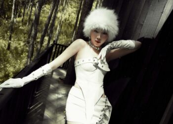 Kết hợp cùng dàn nghệ sĩ toàn Gen Z trong Like This Like That, “đàn chị” Tóc Tiên “like” nhất điều gì?