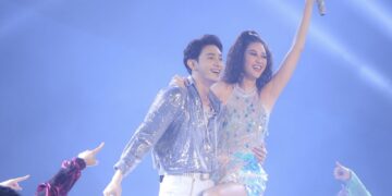 Hoa hậu Khánh Vân khoe giọng hát và vũ đạo trên sân khấu cùng tân binh Roy Nguyễn