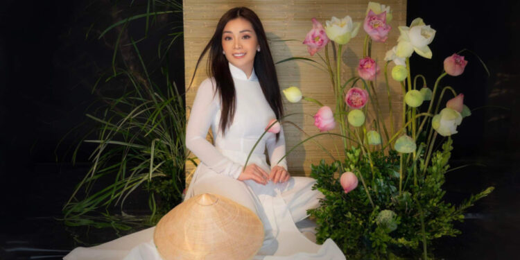 Á hậu Mai Anh: Nỗ lực làm các MV Phật pháp để lan tỏa đến mọi người