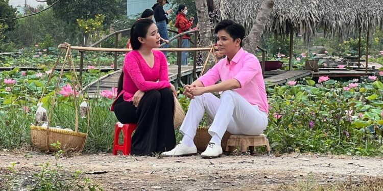 Song ca ngọt ngào với Quỳnh Trang, Khưu Huy Vũ được fan “đẩy thuyền” tình yêu!