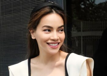 Hồ Ngọc Hà hát nhạc thập niên 2000 tại Love Songs Đà Nẵng