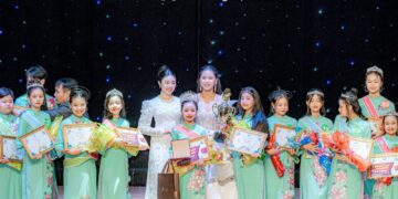 Hoa hậu quý bà Vân Anh cùng dàn Đại sứ Áo dài làm giám khảo cuộc thi Nét đẹp đội viên tỉnh Bà Rịa- Vũng Tàu