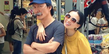 CA SĨ HÀ PHƯƠNG ĂN MỪNG KHI ÔNG XÃ TỈ PHÚ CHÍNH CHU THÀNH CÔNG CHINH PHỤC ĐỈNH  EVEREST