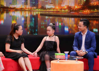 MC Hoàng Oanh: ‘Làm mẹ đơn thân là việc không hề dễ dàng’