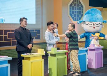 Hậu Hoàng đảm nhận MC Trạng nguyên nhí mùa 3