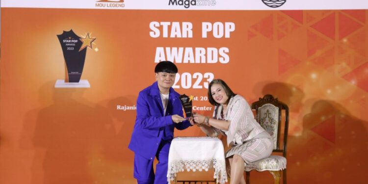 Trịnh Tú Trung, Wonbi Minh Quân vinh dự được trao giải thưởng từ thành viên Hoàng gia Thái Lan