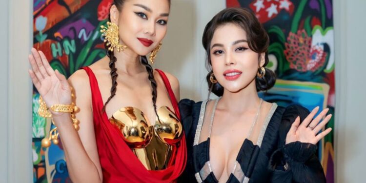 Cùng dàn sao Việt đình đám, CEO Nguyễn Như Quỳnh rạng rỡ xuất hiện trên thảm đỏ The New Mentor