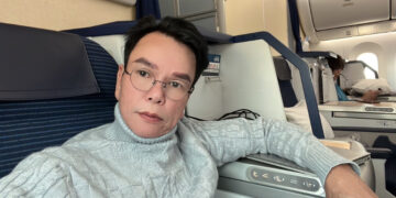 Bầu show Quốc Tuấn tiết lộ tình hình sân khấu ở hải ngoại, nói về trăn trở sau 30 năm làm nghề?