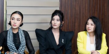 NTK LÊ LONG DŨNG, NGUYỄN MINH CÔNG NGỒI GHẾ “NÓNG” CHẤM THI THUYẾT TRÌNH TOP 80 DỰ ÁN QUẢNG BÁ VĂN HÓA DÂN TỘC 