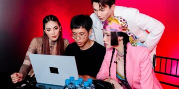 Flex “profile” chàng đạo diễn trẻ xuất hiện tại The New Mentor 2023: 1,5 triệu followers, “em út” của dàn sao hot Vbiz