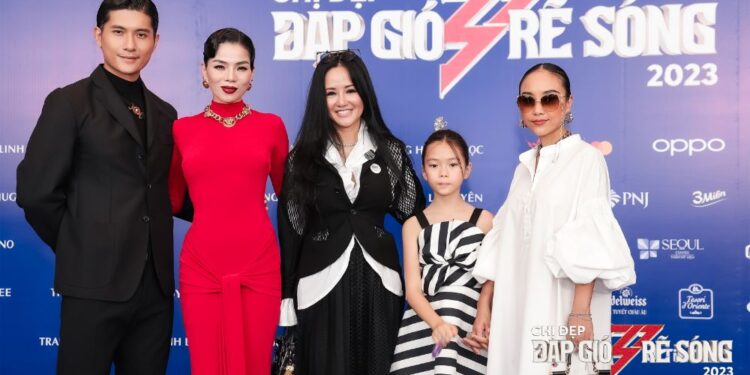 Nhà mạng SAYMEE đồng hành cùng Chị Đẹp Đạp Gió Rẽ Sóng 2023 để bình chọn những Chị Đẹp được khán giả yêu thích nhất