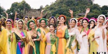 Thí sinh Miss Grand International 2023 xuất hiện diện áo tứ thân, xuất hiện trên xe đẩy tại Tinh hoa Bắc bộ