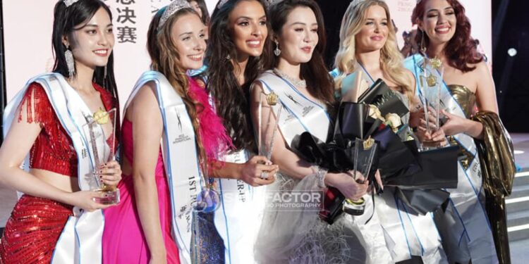 Nông Thúy Hằng giành ngôi vị Á hậu 2 của Hoa hậu Hữu nghị Quốc tế 2023