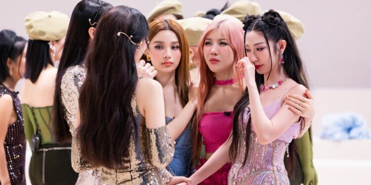 29 Chị Đẹp hoá “Tắc kè hoa”, vượt qua nhiều nỗi sợ để cống hiến những tiết mục ấn tượng