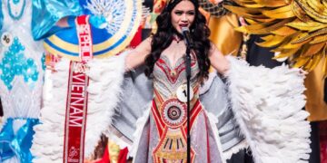 Sandy Nguyễn- Tân Hoa hậu Á Châu tài đức vẹn toàn