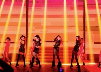 Tròn 10 năm debut, Trang Pháp toả sáng, hứa hẹn bùng nổ tại Chị Đẹp Đạp Gió Rẽ Sóng