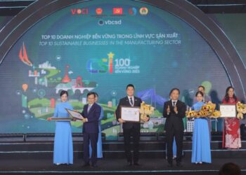 GREENFEED tiếp tục được vinh danh trong “TOP 100 doanh nghiệp bền vững Việt Nam” năm 2023
