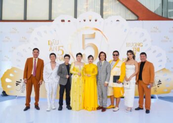 Việt Hương xúc động chia sẻ về chặng đường 5 năm kinh doanh