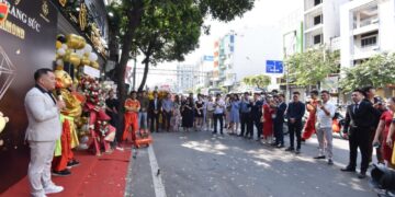 Hoành tráng Lễ khai trương Store Vàng Bạc Trang Sức Luxury Gold & Diamond