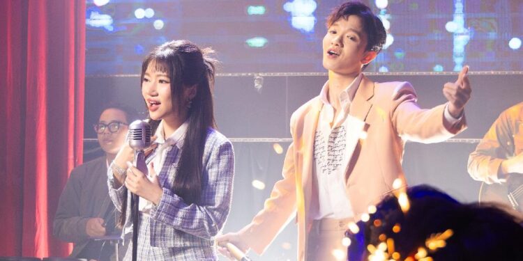 Sau “Khi Em Lớn”, bộ đôi Orange – Hoàng Dũng tiếp tục “suy” trong ca khúc đậm chất thanh xuân