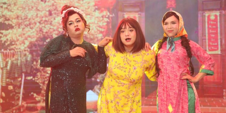 Việt Hương ra mắt chương trình ấp ủ 2 năm “Khi danh hài hát”